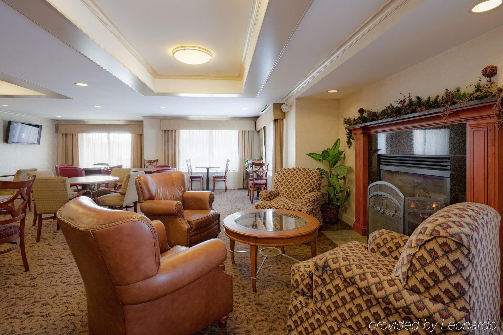 Holiday Inn Express Hotel & Suites Auburn By Ihg Interior photo